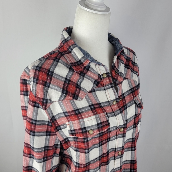 Jachs Girlfriend red white check print plaid snap top - Picture 3 of 9